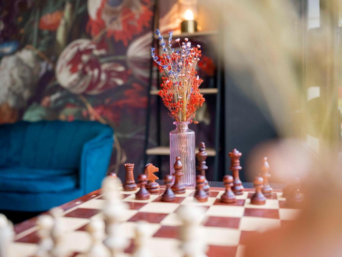 Chess Hotel / Шахматы по сети